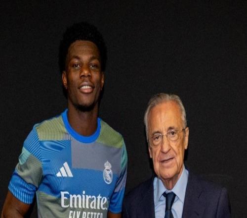 瓊阿梅尼皇馬生涯150場里程碑，獲贈紀念球衣