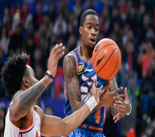 場(chǎng)均36+7+7！CBA得分王去向成疑，廣東北京上海誰(shuí)會(huì)是最終贏家